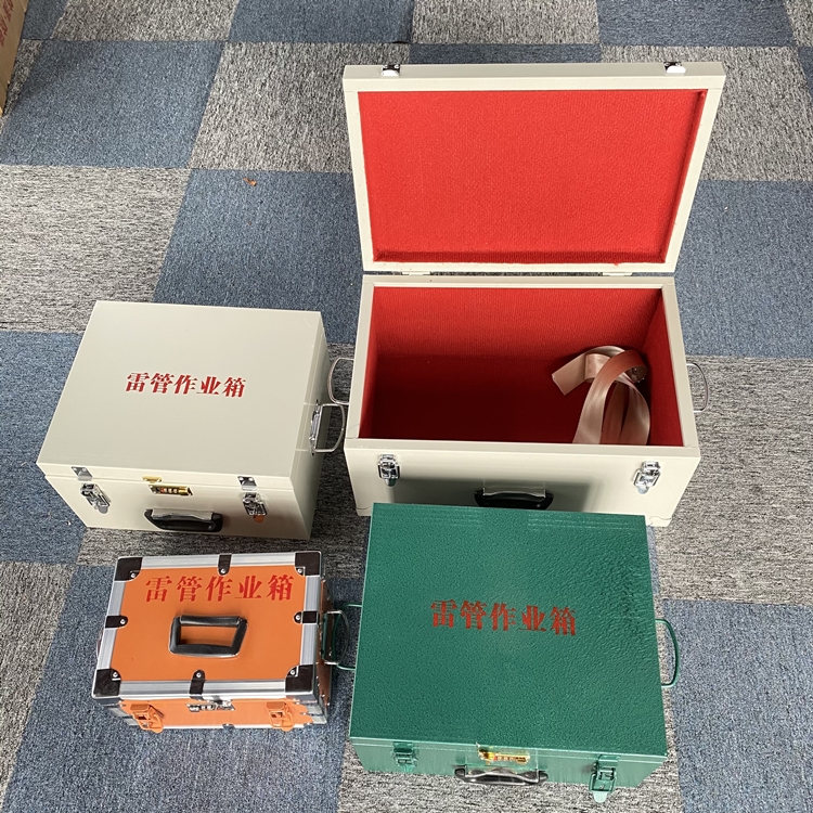 高要爆破工程作业箱如何选择？玻璃钢与传统材质的全面对比